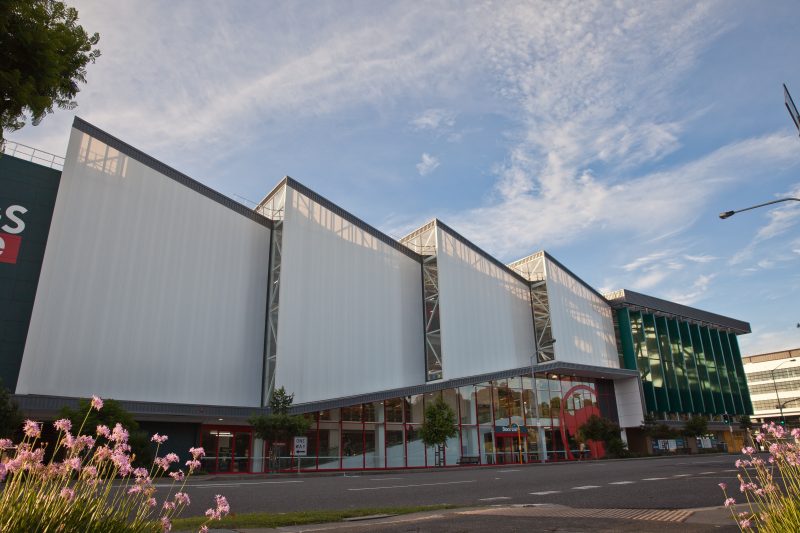 Bunnings Newstead Polycarbonate Facade Panels